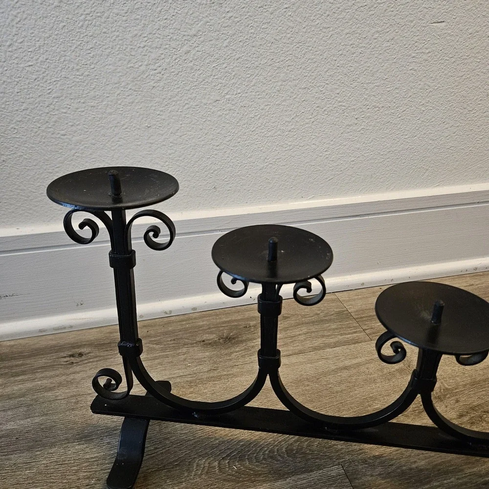 The Unbranded Brand ornate black